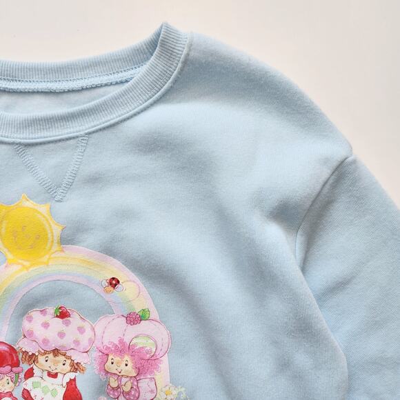 Strawberry Shortcake Kids Crewneck Sweatshirt NWT – Light Blue🍓🌈 - Picture 5 of 13